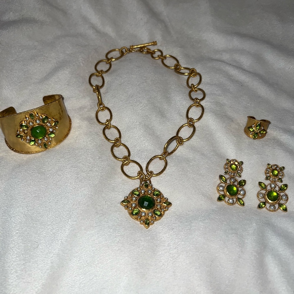Julie Vos Jade Green Jewelry set - Picture 13 of 13